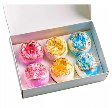 Organické farebné krištáľové geode Bomby s morskými soľami