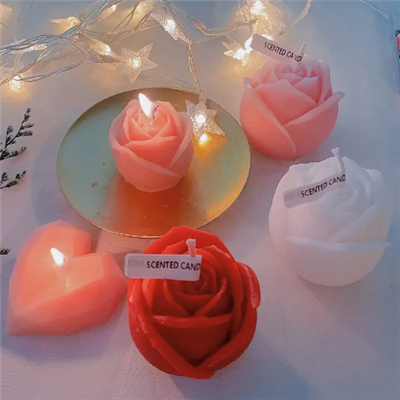 Luxusná vyrezávaná kvetinová vonná sviečka v tvare ruže na Valentína